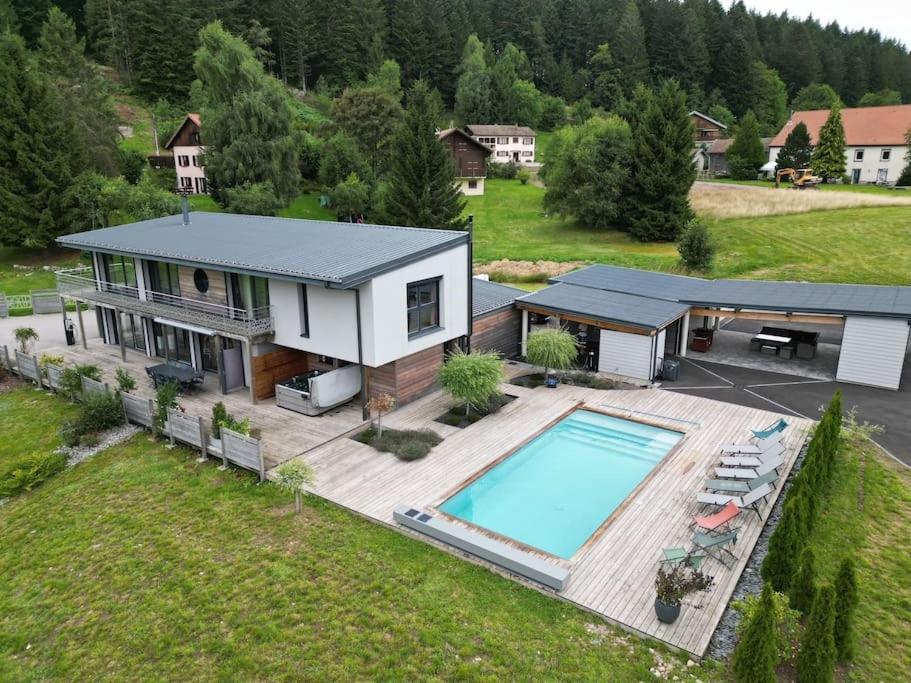 Villa 4 Saisons, Avec Piscine Chauffee Et Jacuzzi Gérardmer Buitenkant foto