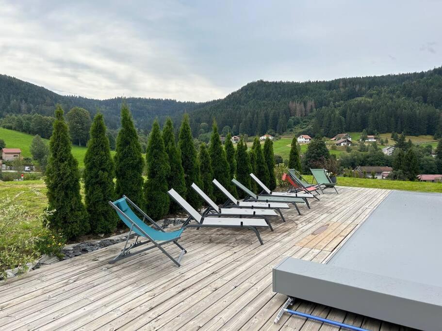 Villa 4 Saisons, Avec Piscine Chauffee Et Jacuzzi Gérardmer Buitenkant foto